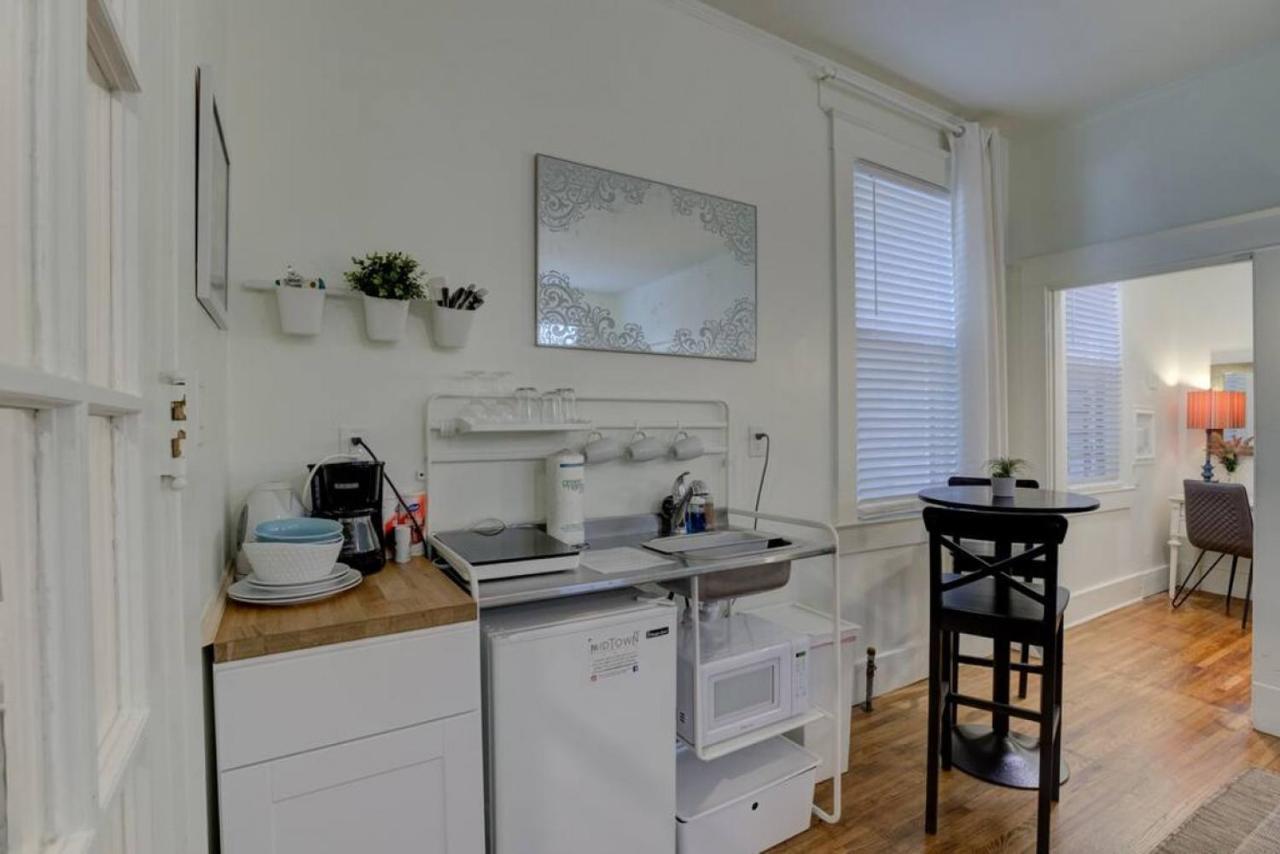 Private Historic Studio Memphis Bagian luar foto